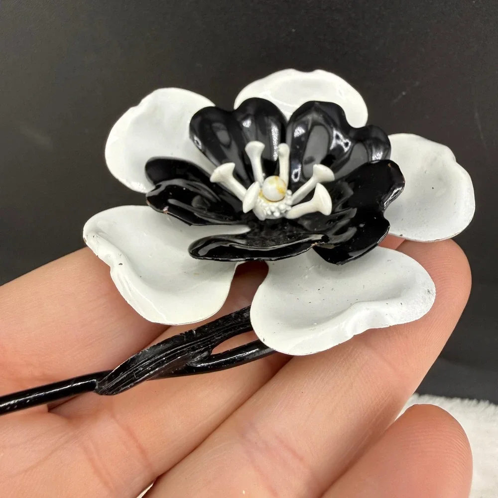 Vintage Enamel Flower Brooch Black White Layered Floral Pin  Mod Pop Art